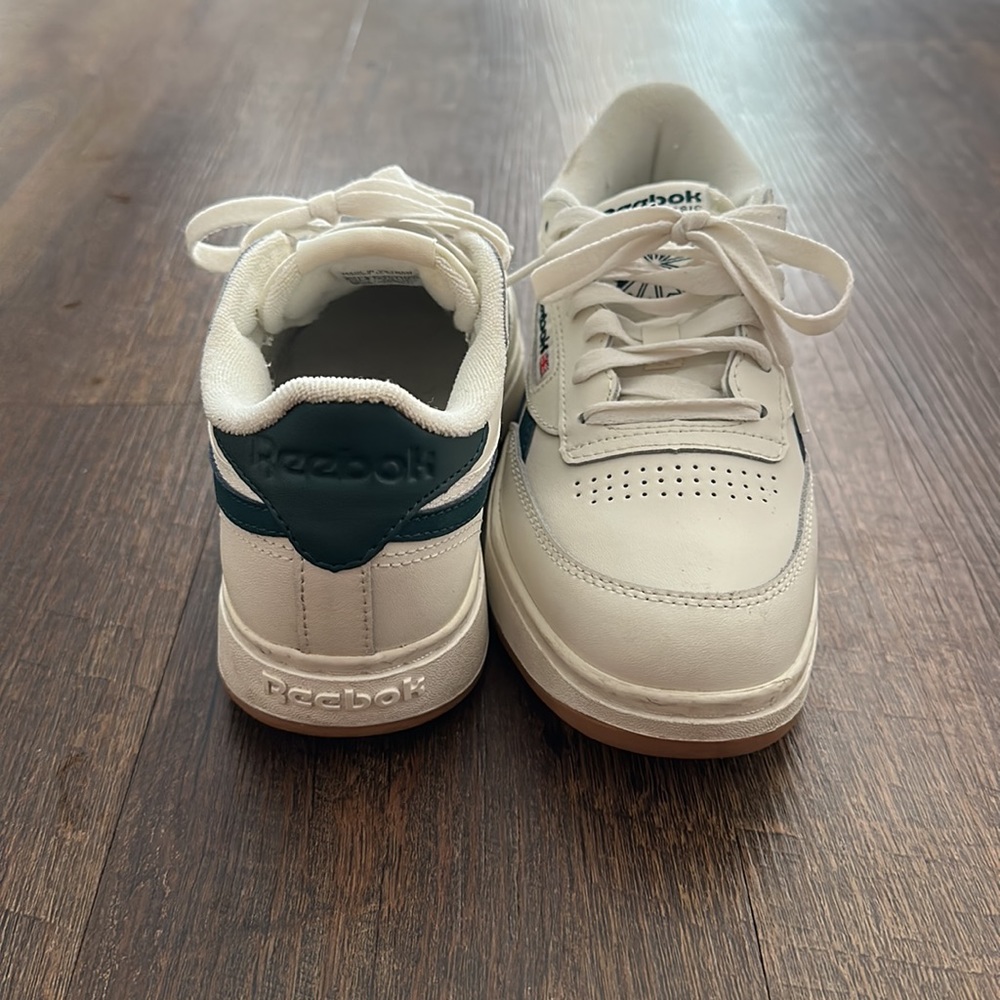 Platform Reebok shoes - Picture 2 of 4
